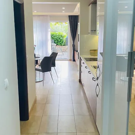 Apartment Gabrijel 2 Makarska